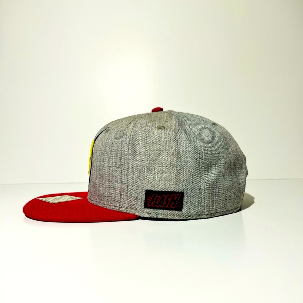The flash SnapBack - Picture 2 of 3
